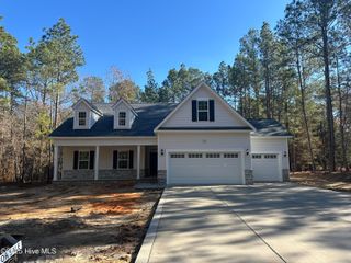 363 Chestnut Drive, Vass, NC 28394