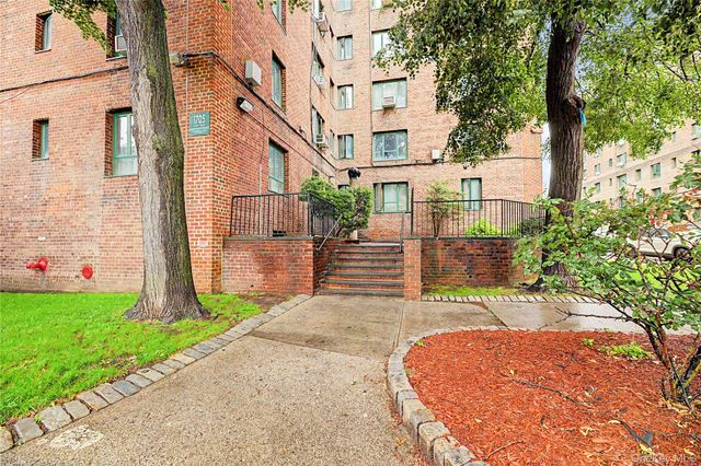 1705 Purdy Street 7F, Bronx, NY 10462