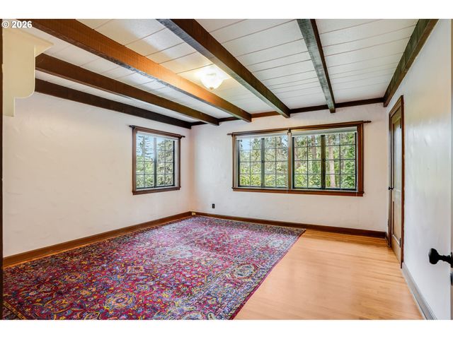 920 FAIRWAY Rd, Lake Oswego, OR 97034
