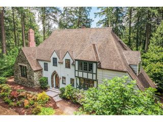 920 FAIRWAY Rd, Lake Oswego, OR 97034