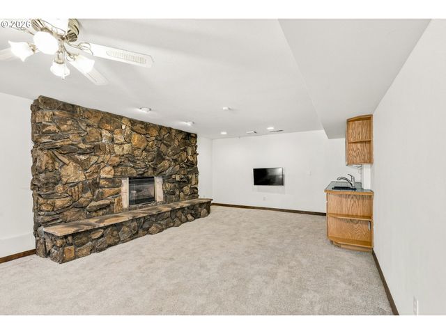 3102 Nw 16TH Ave, Camas, WA 98607