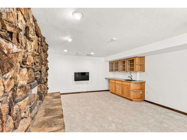 3102 Nw 16TH Ave, Camas, WA 98607