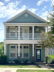 2527 Frontier Elm Drive, Fayetteville, AR 72703