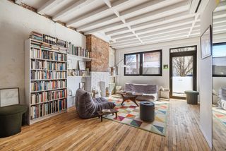 285A KINGSLAND Avenue, New York City, NY 11222