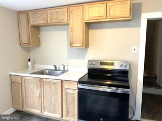 425 HIGHLAND AVE #B, Chester, PA 19013