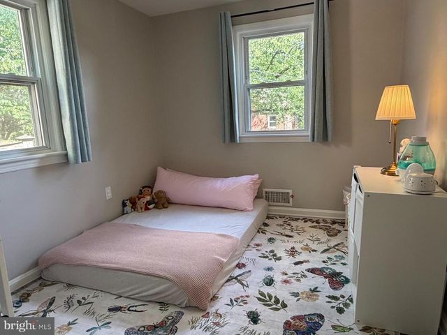 7502 ALFRED DR, Silver Spring, MD 20910