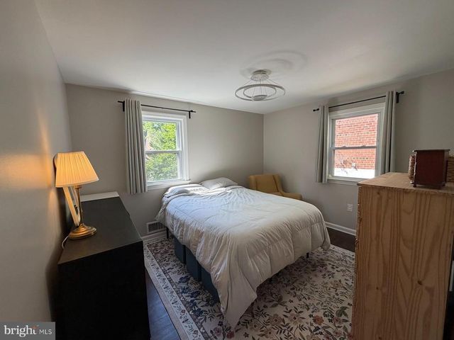 7502 ALFRED DR, Silver Spring, MD 20910