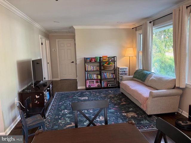 7502 ALFRED DR, Silver Spring, MD 20910