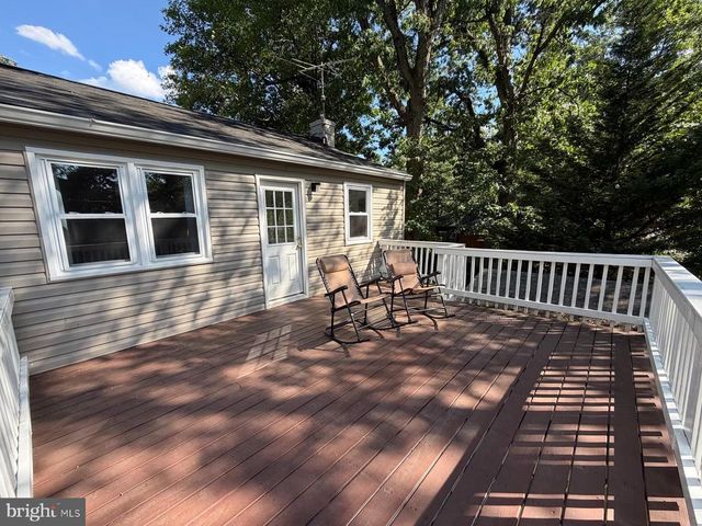7502 ALFRED DR, Silver Spring, MD 20910