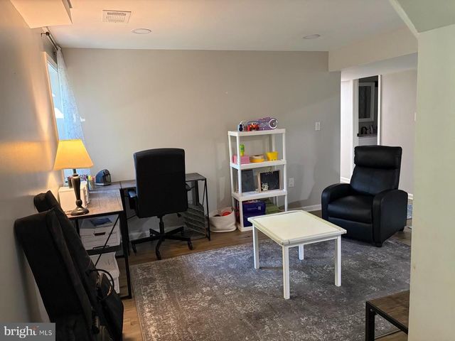 7502 ALFRED DR, Silver Spring, MD 20910