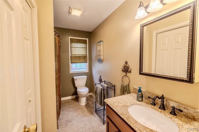 8624 Disraeli Path, Cicero, NY 13039
