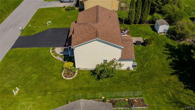 8624 Disraeli Path, Cicero, NY 13039