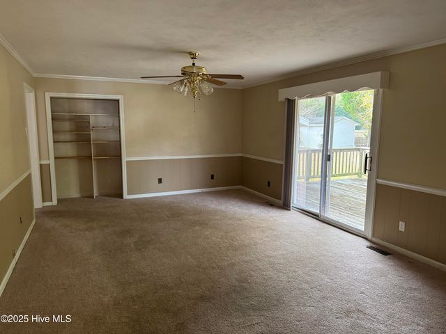 205 N Miller Street, Chadbourn, NC 28431