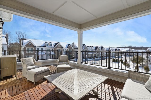 2 Dewitt Drive, Chappaqua, NY 10514