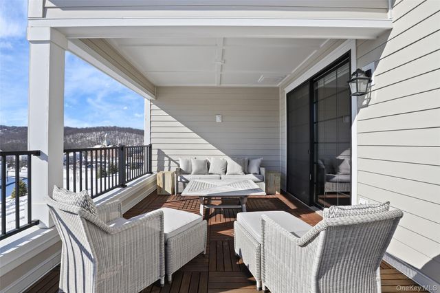 2 Dewitt Drive, Chappaqua, NY 10514