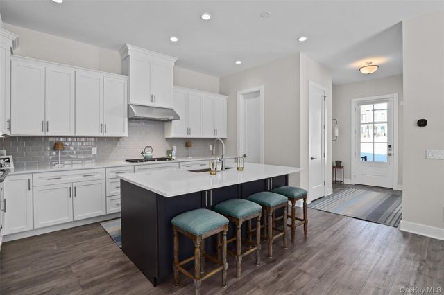 2 Dewitt Drive, Chappaqua, NY 10514