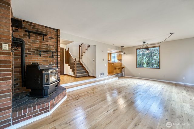 8788 Deeridge Place SE, Port Orchard, WA 98367