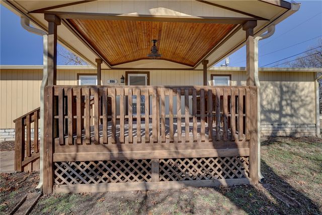 117 E Denmark Street, Walnut Springs, TX 76690