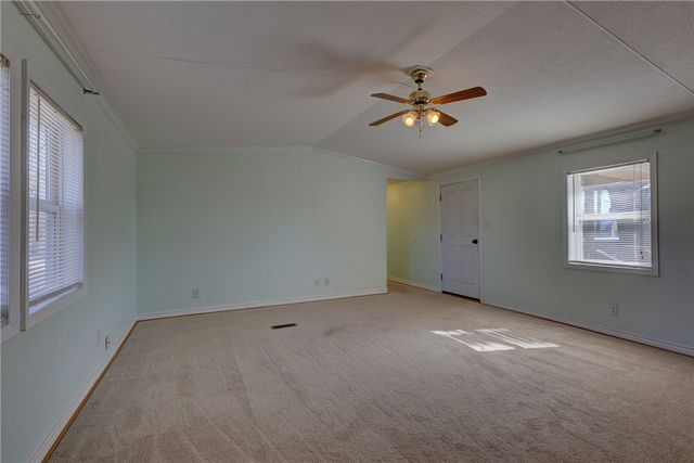 117 E Denmark Street, Walnut Springs, TX 76690