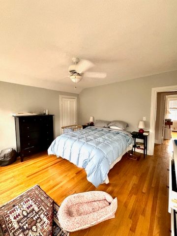 263 Doyle Avenue 265, Providence, RI 02906