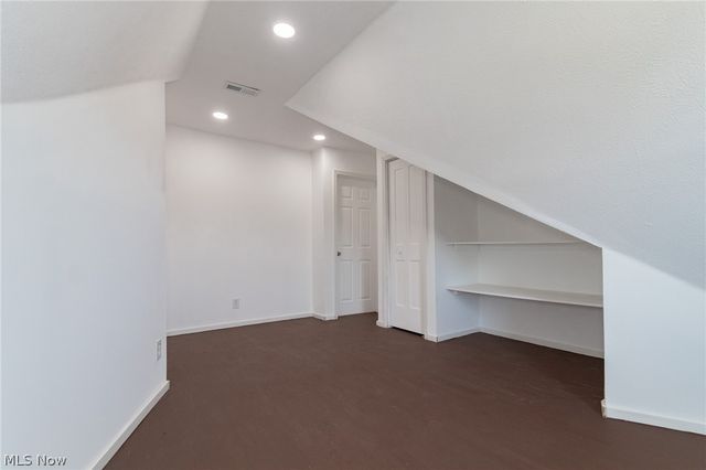 4038 W 140th Street, Cleveland, OH 44135