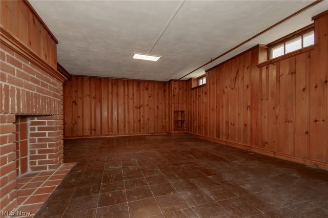 4038 W 140th Street, Cleveland, OH 44135