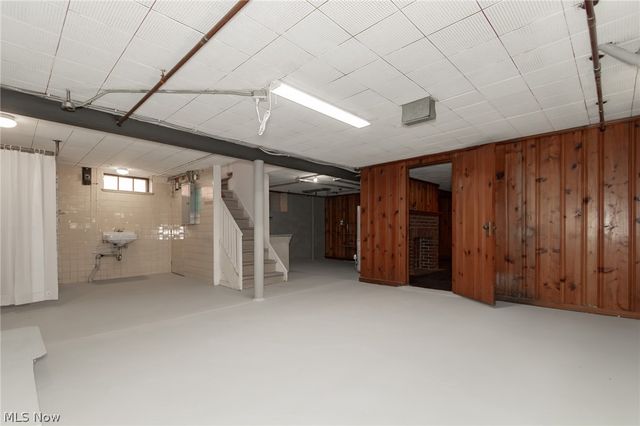 4038 W 140th Street, Cleveland, OH 44135