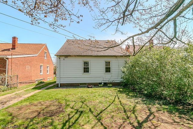 4038 W 140th Street, Cleveland, OH 44135