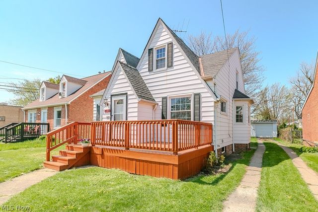 4038 W 140th Street, Cleveland, OH 44135