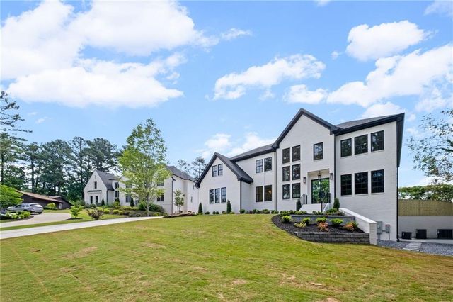 1081 Hershey Drive, Marietta, GA 30062