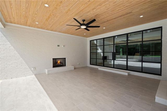 1081 Hershey Drive, Marietta, GA 30062