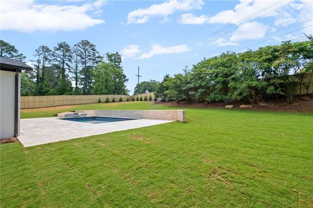 1081 Hershey Drive, Marietta, GA 30062