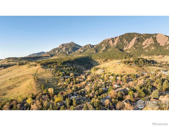 1498 King Avenue, Boulder, CO 80302