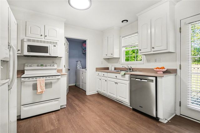 105 S Fox Circle, Piedmont, SC 29673