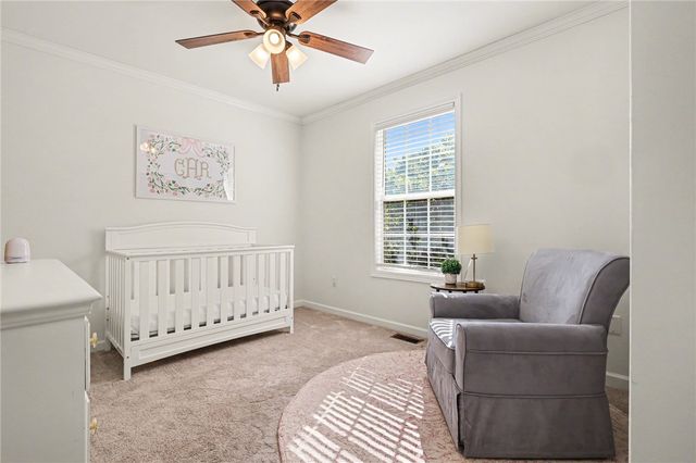 105 S Fox Circle, Piedmont, SC 29673