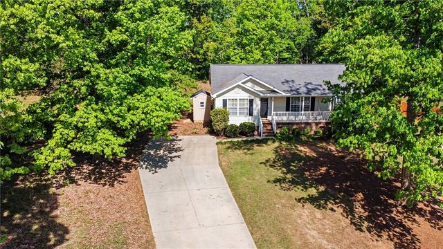 105 S Fox Circle, Piedmont, SC 29673