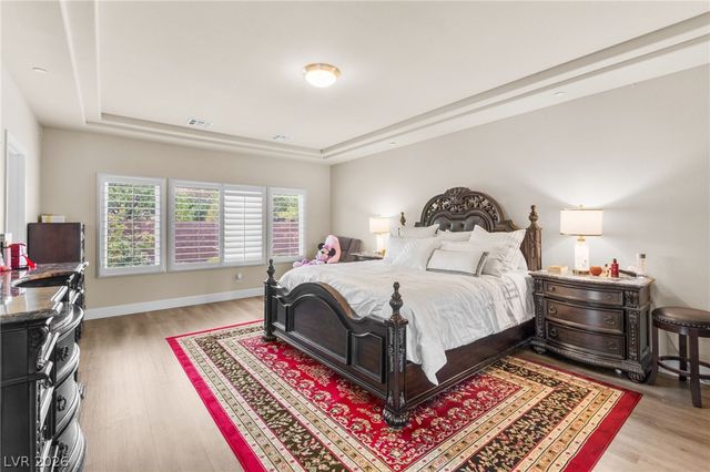 4211 Abernethy Forest Place, Las Vegas, NV 89141