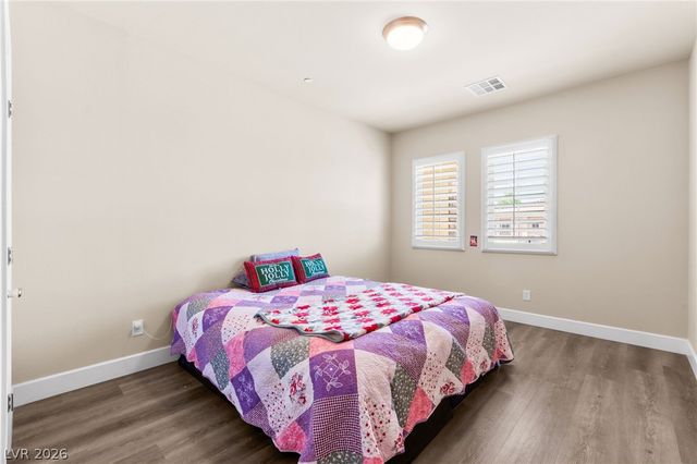 4211 Abernethy Forest Place, Las Vegas, NV 89141