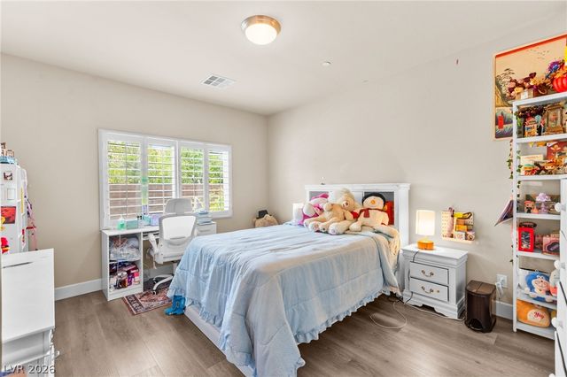 4211 Abernethy Forest Place, Las Vegas, NV 89141