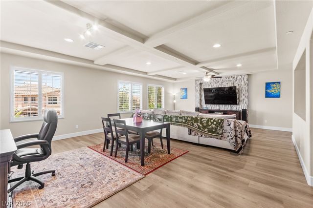4211 Abernethy Forest Place, Las Vegas, NV 89141