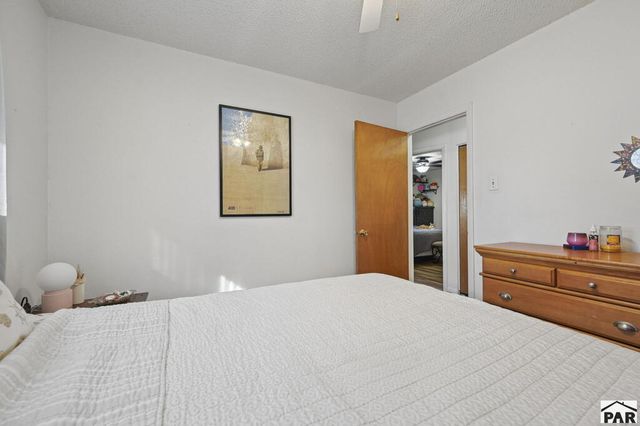 2041 Vinewood Ln, Pueblo, CO 81005