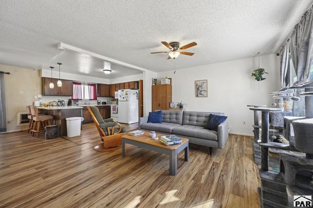 2041 Vinewood Ln, Pueblo, CO 81005