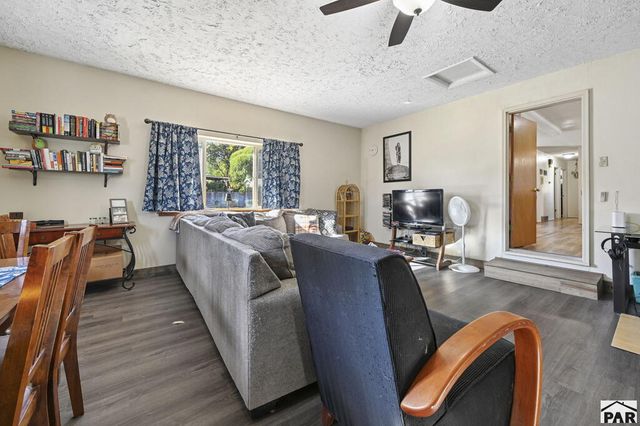 2041 Vinewood Ln, Pueblo, CO 81005