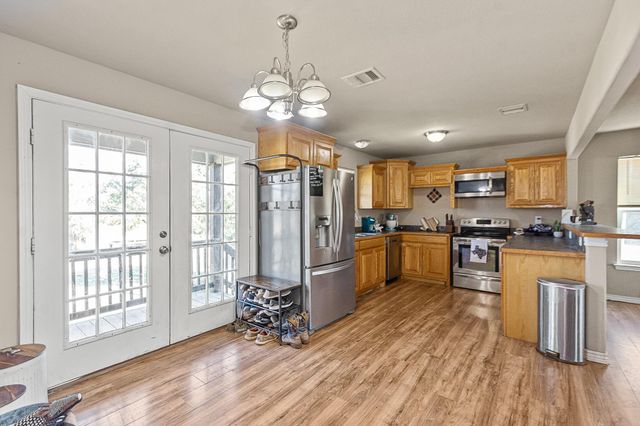 3992 County Road 244, Brazoria, TX 77422