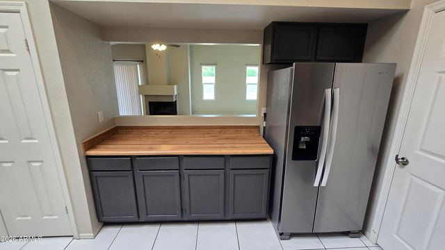 6320 W SHAW BUTTE Drive, Glendale, AZ 85304