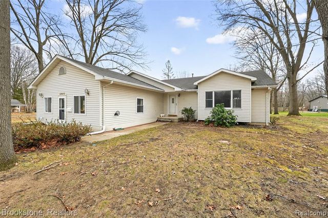 42645 Riggs Road, Van Buren, MI 48111