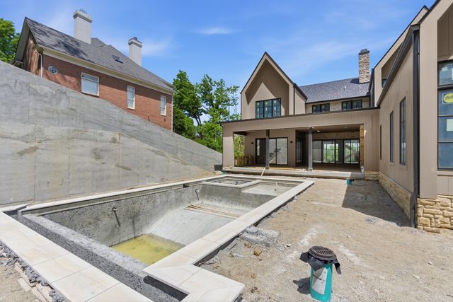 541 Turtle Creek Dr, Brentwood, TN 37027