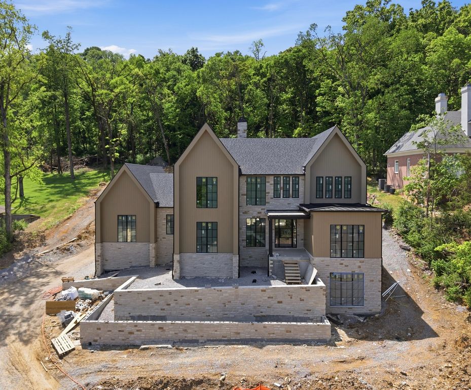 541 Turtle Creek Dr, Brentwood, TN 37027