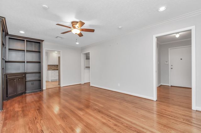 4611 Merwin Street, Houston, TX 77027