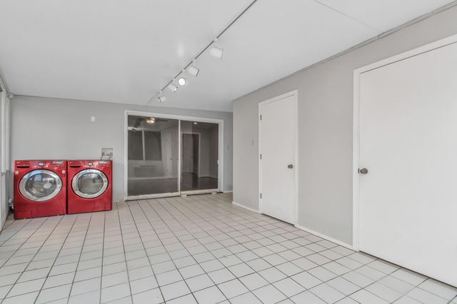 4611 Merwin Street, Houston, TX 77027